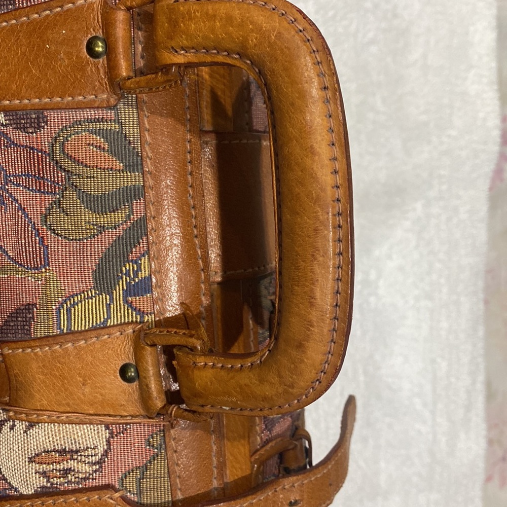 Disney trunk case - Picture 5 of 16